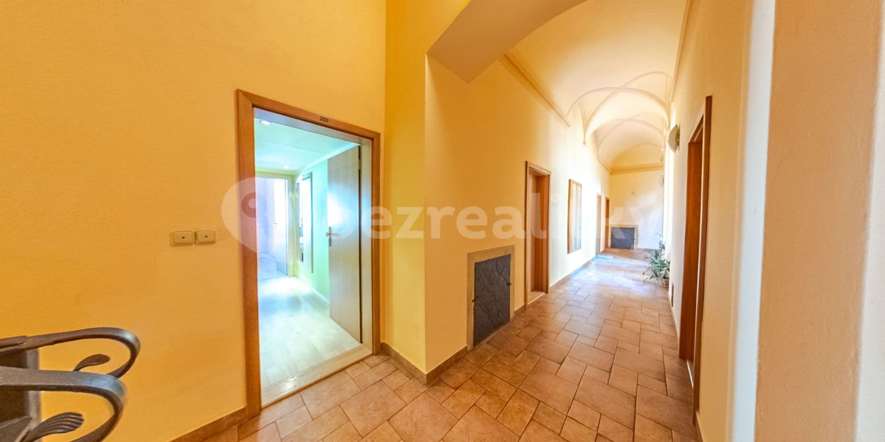 Pronájem bytu 2+kk 40 m², Špitálská, Hradec Králové, Královéhradecký kraj Pronájem bytu 2+kk 40 m², Špitálská, Hradec Králové, Královéhradecký kraj