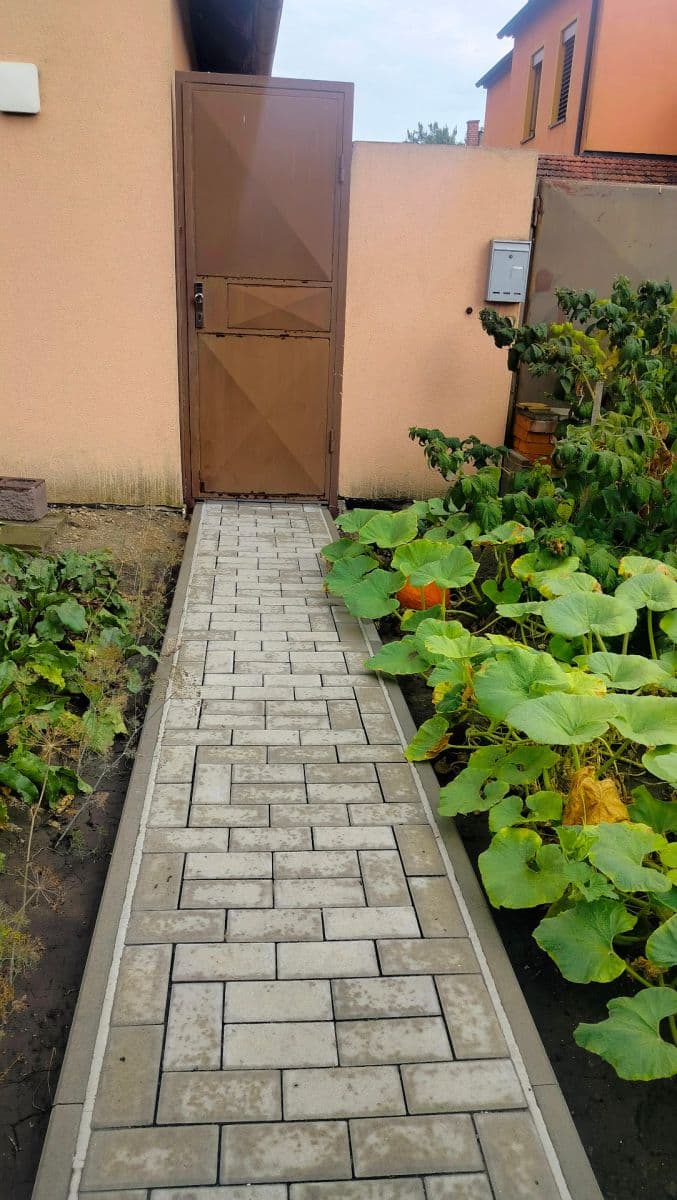 Pronájem domu 40 m², pozemek 86 m², Hliníky, Telnice, Jihomoravský kraj Pronájem domu 40 m², pozemek 86 m², Hliníky, Telnice, Jihomoravský kraj