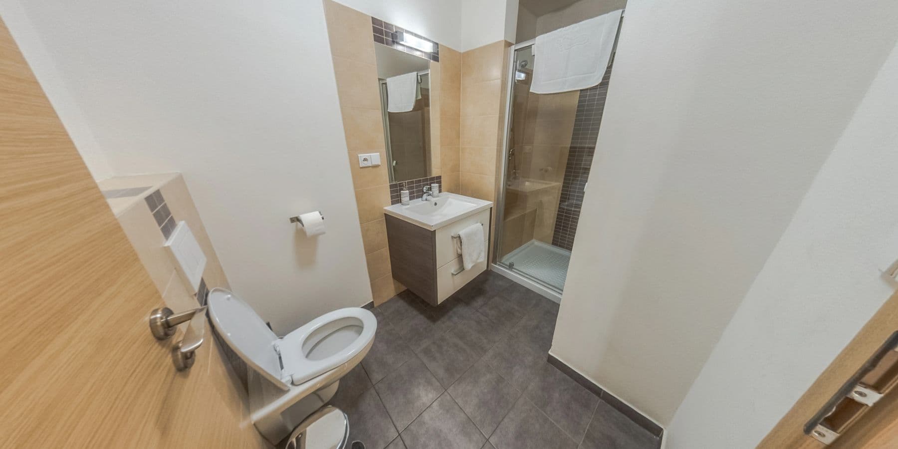 Pronájem bytu 2+kk 56 m², Špitálská, Hradec Králové, Královéhradecký kraj Pronájem bytu 2+kk 56 m², Špitálská, Hradec Králové, Královéhradecký kraj