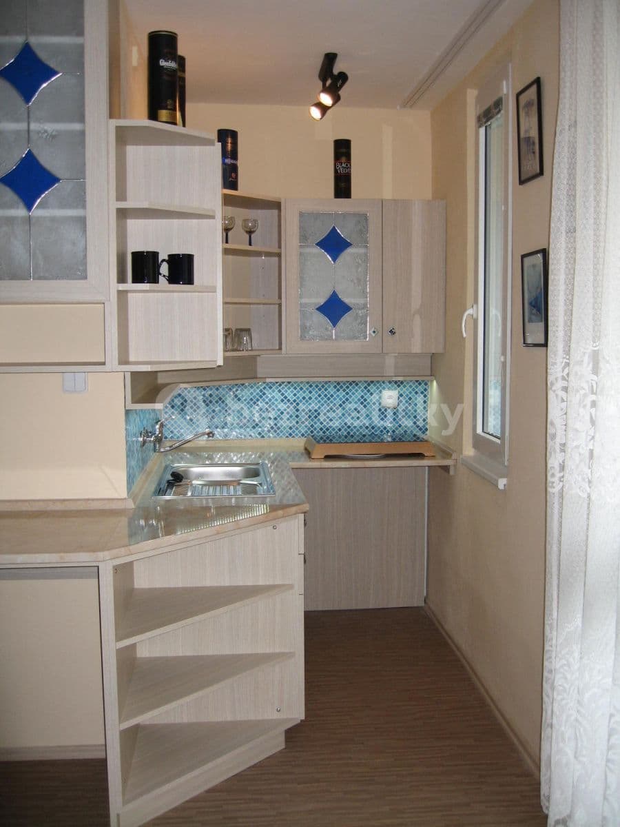 Pronájem bytu 1+kk 33 m², Pardubice, Pardubický kraj Pronájem bytu 1+kk 33 m², Pardubice, Pardubický kraj