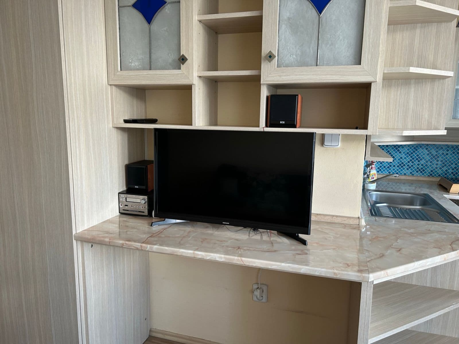 Pronájem bytu 1+kk 33 m², Pardubice, Pardubický kraj Pronájem bytu 1+kk 33 m², Pardubice, Pardubický kraj