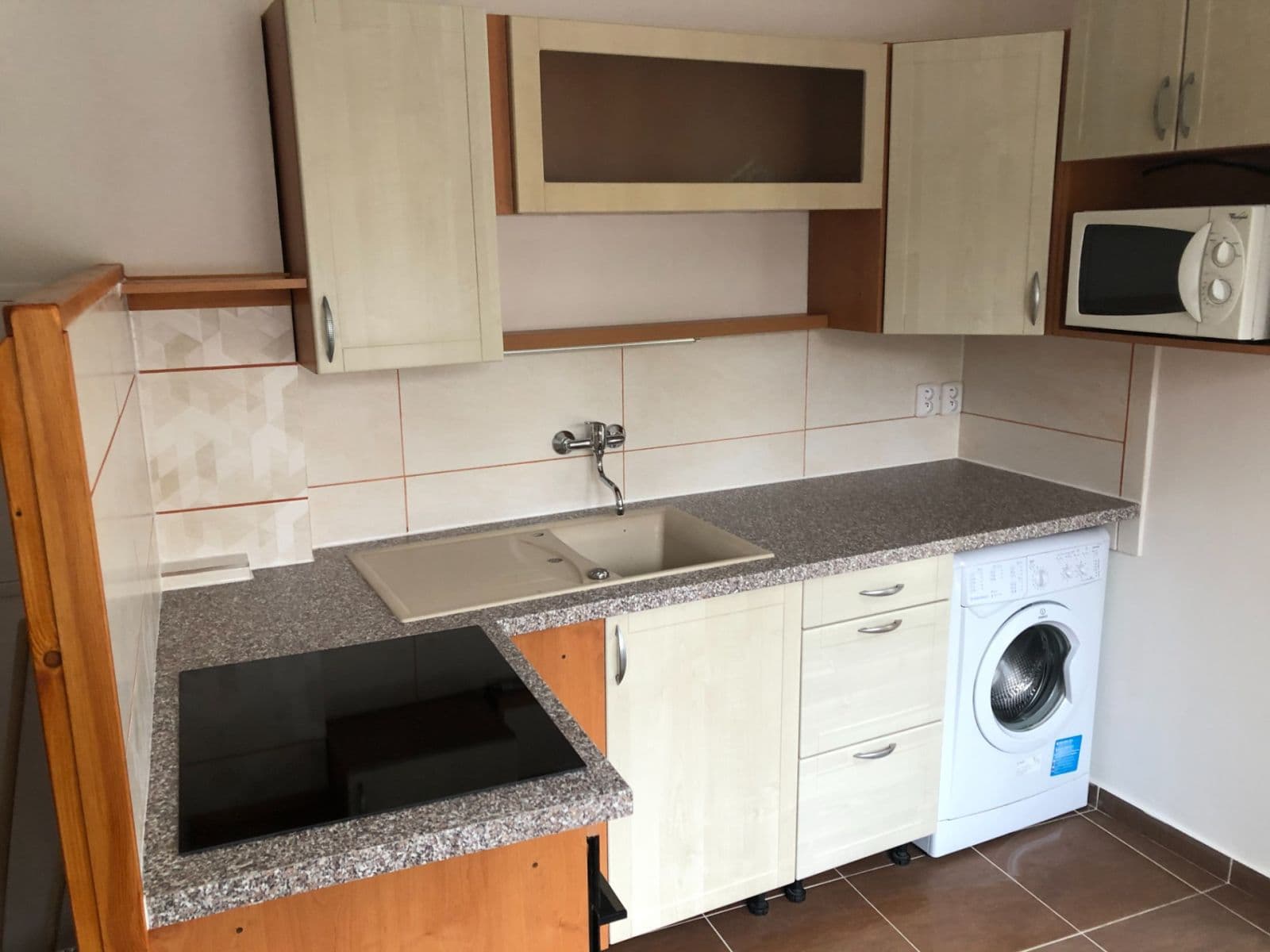 Pronájem bytu 68 m², Vaníčkova, Brno, Jihomoravský kraj Pronájem bytu 68 m², Vaníčkova, Brno, Jihomoravský kraj