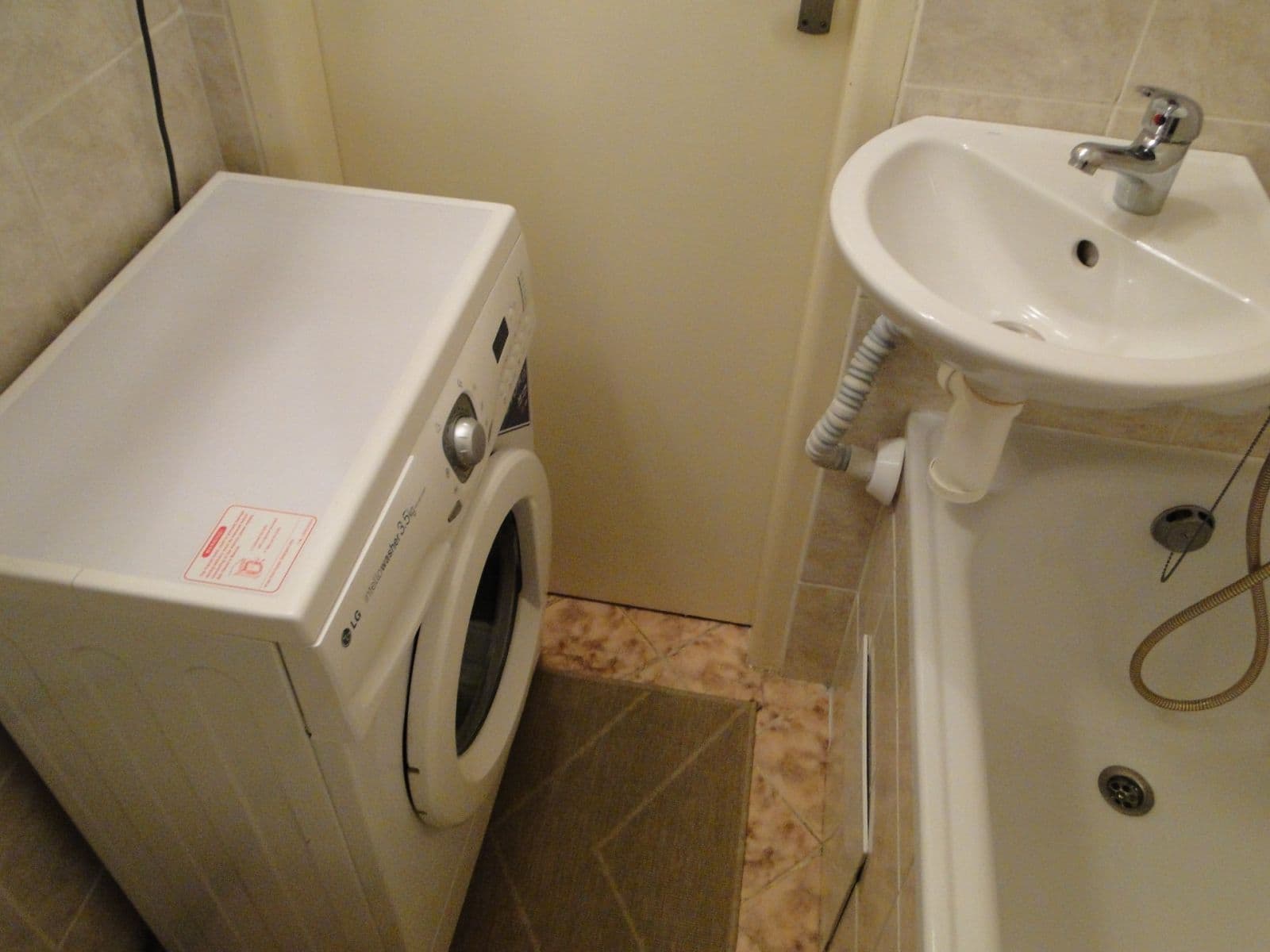 Pronájem bytu 1+kk 29 m², Praha, Praha Pronájem bytu 1+kk 29 m², Praha, Praha