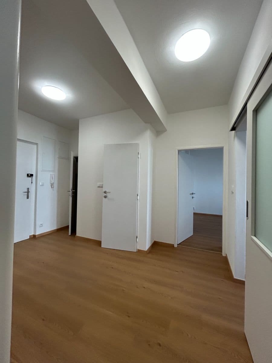 Pronájem bytu 2+1 60 m², Lvovská, Praha, Praha Pronájem bytu 2+1 60 m², Lvovská, Praha, Praha