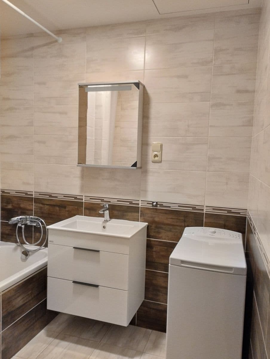 Pronájem bytu 1+1 50 m², U Výstaviště, Praha, Praha Pronájem bytu 1+1 50 m², U Výstaviště, Praha, Praha