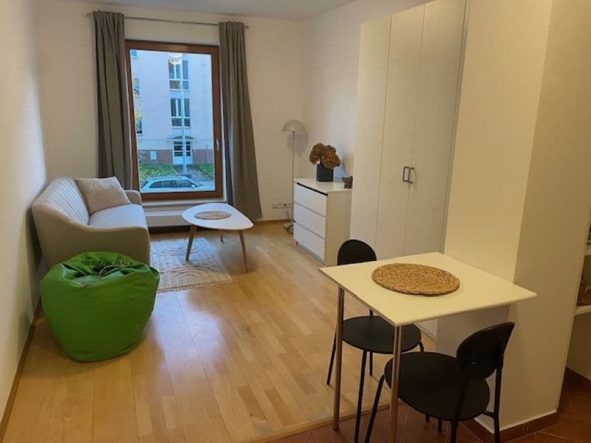 Pronájem bytu 1+kk 28 m², Na Okraji, Praha, Praha Pronájem bytu 1+kk 28 m², Na Okraji, Praha, Praha