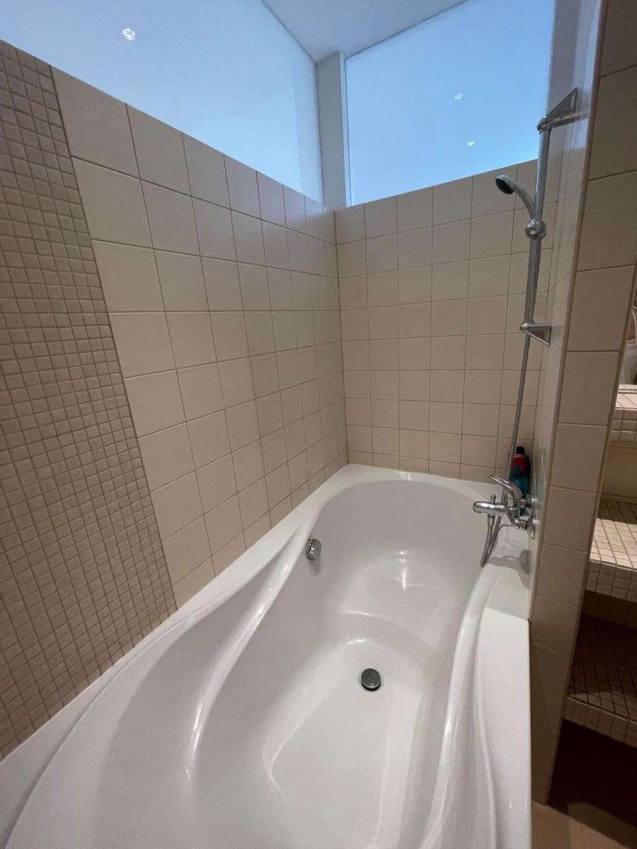 Pronájem bytu 2+kk 55 m², Tejnická, Praha, Praha Pronájem bytu 2+kk 55 m², Tejnická, Praha, Praha