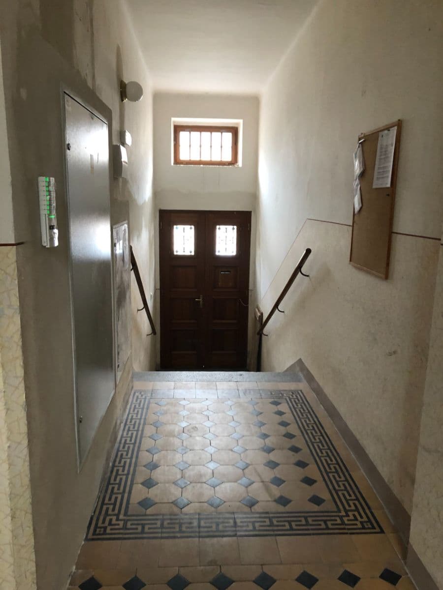 Pronájem bytu 1+kk 22 m², Mánesova, České Budějovice, Jihočeský kraj Pronájem bytu 1+kk 22 m², Mánesova, České Budějovice, Jihočeský kraj