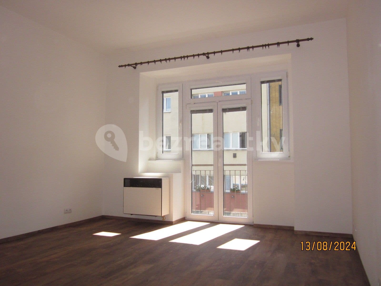 Pronájem bytu 1+1 50 m², 5. května, Praha, Praha Pronájem bytu 1+1 50 m², 5. května, Praha, Praha