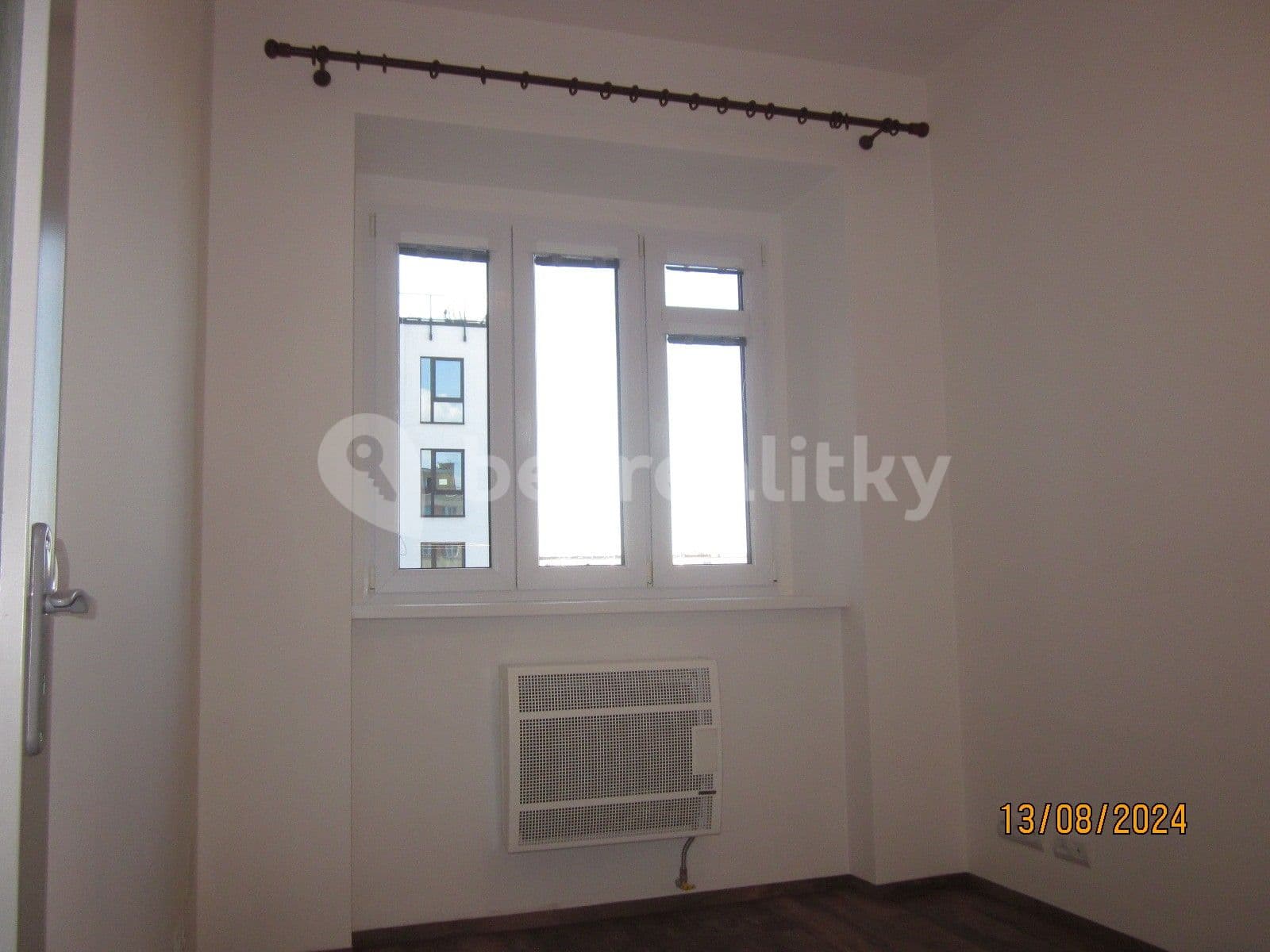 Pronájem bytu 1+1 50 m², 5. května, Praha, Praha Pronájem bytu 1+1 50 m², 5. května, Praha, Praha