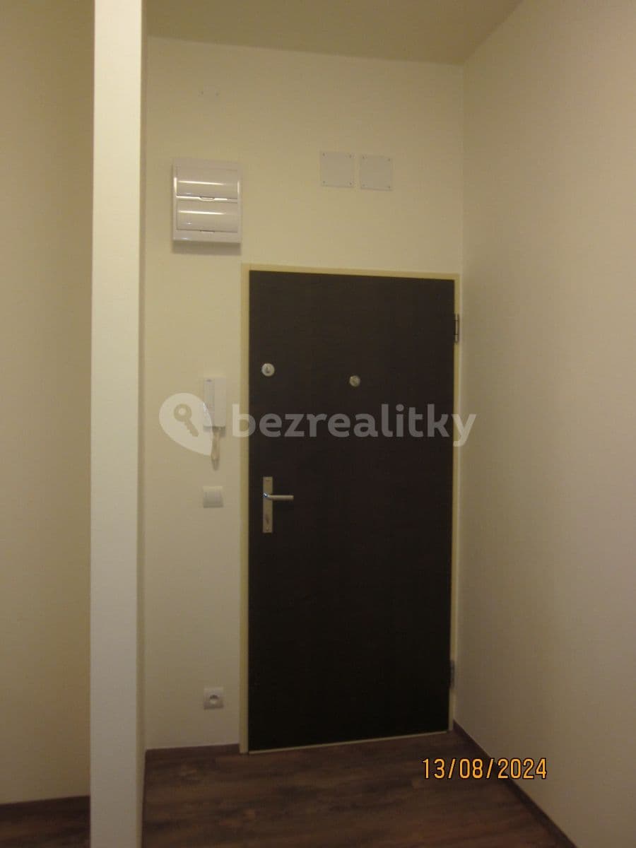 Pronájem bytu 1+1 50 m², 5. května, Praha, Praha Pronájem bytu 1+1 50 m², 5. května, Praha, Praha