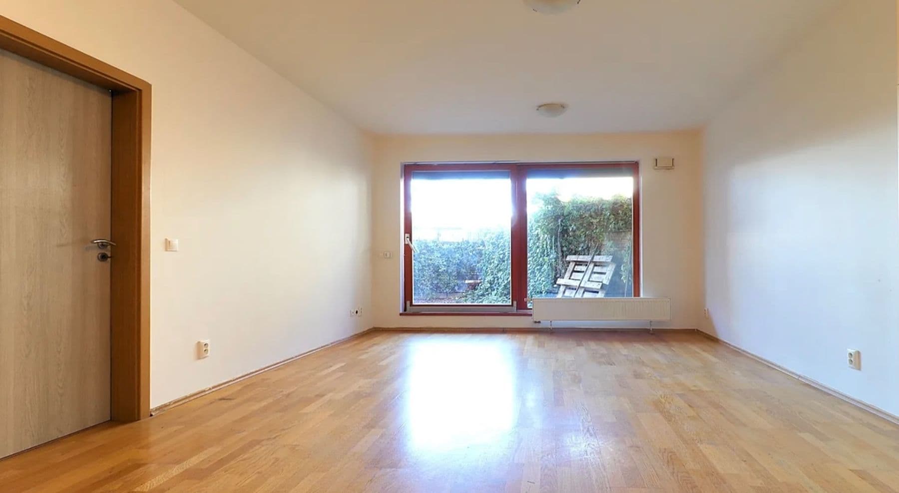 Pronájem bytu 2+kk 60 m², Varhulíkové, Praha, Praha Pronájem bytu 2+kk 60 m², Varhulíkové, Praha, Praha