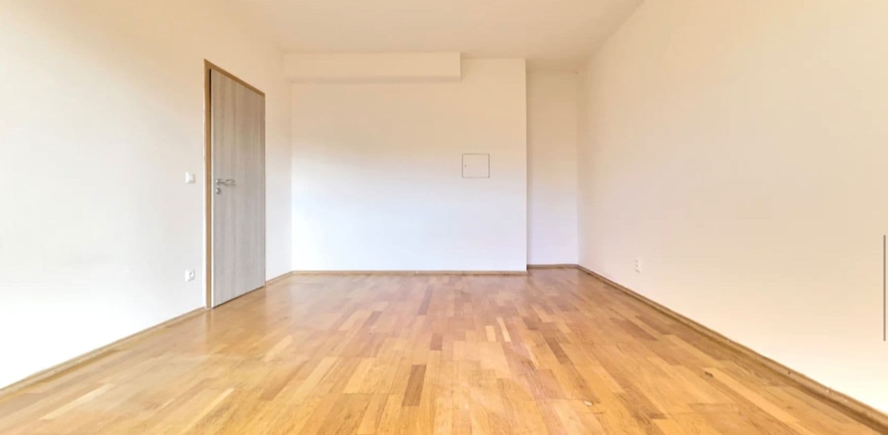 Pronájem bytu 2+kk 60 m², Varhulíkové, Praha, Praha Pronájem bytu 2+kk 60 m², Varhulíkové, Praha, Praha