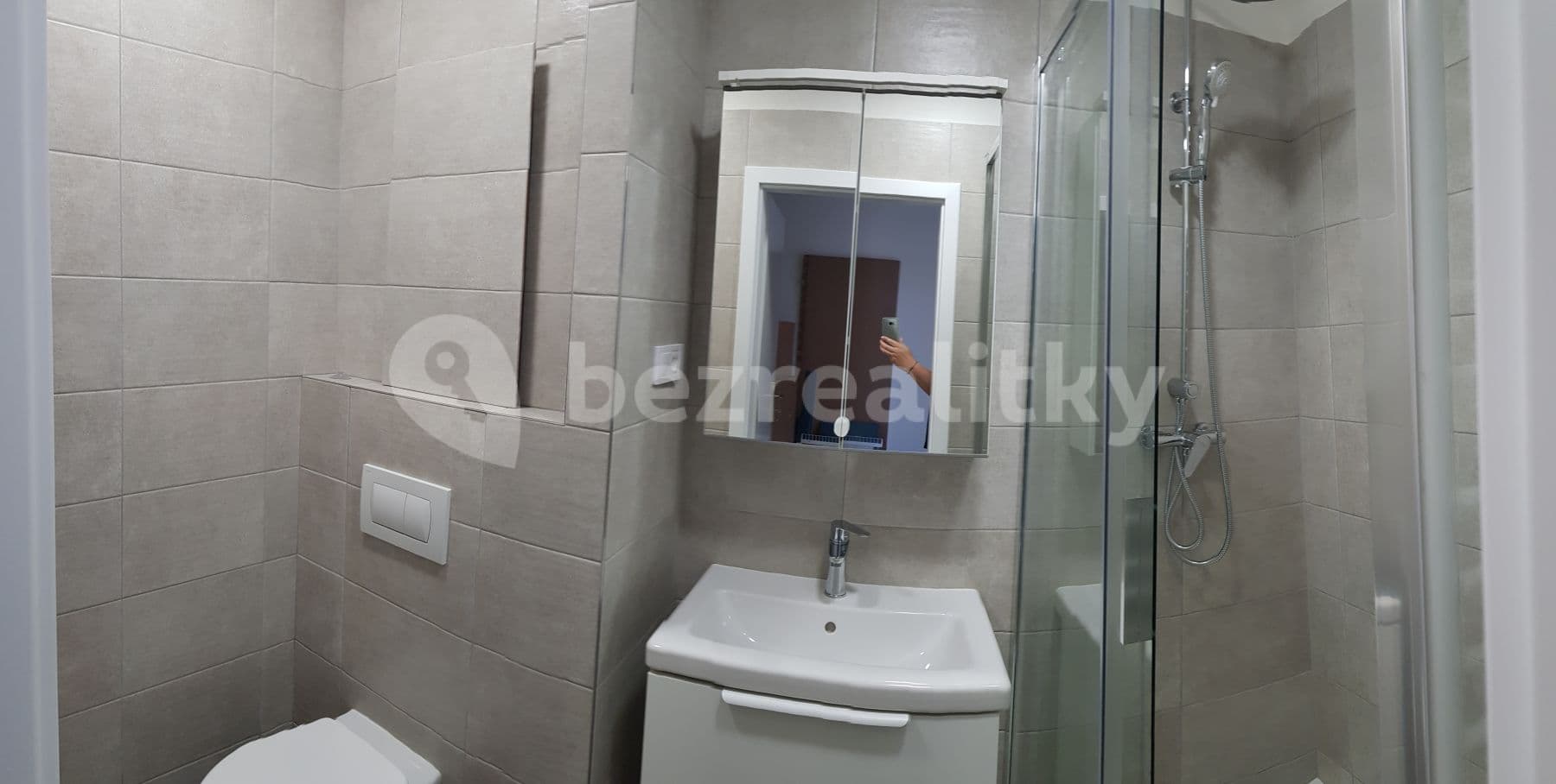 Pronájem bytu 2+1 57 m², Počernická, Praha, Praha Pronájem bytu 2+1 57 m², Počernická, Praha, Praha