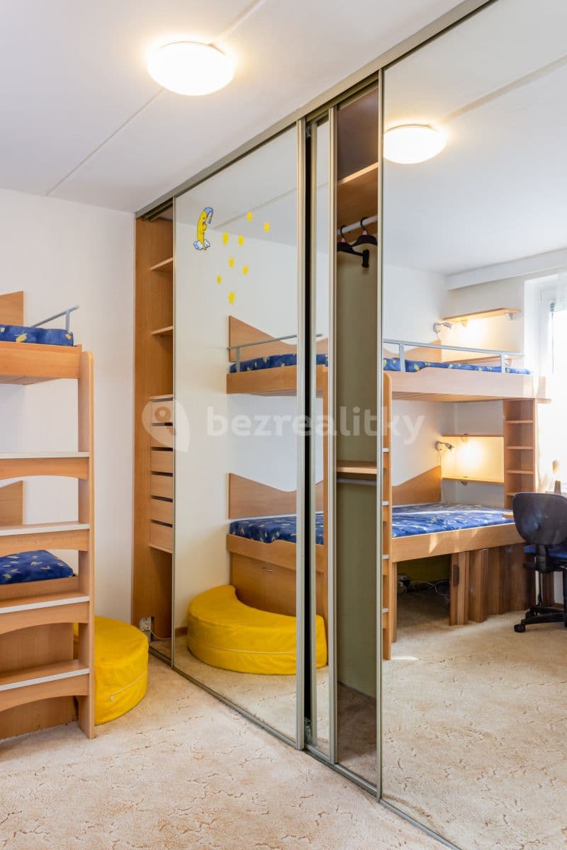 Pronájem bytu 3+1 65 m², Nedašovská, Praha, Praha Pronájem bytu 3+1 65 m², Nedašovská, Praha, Praha
