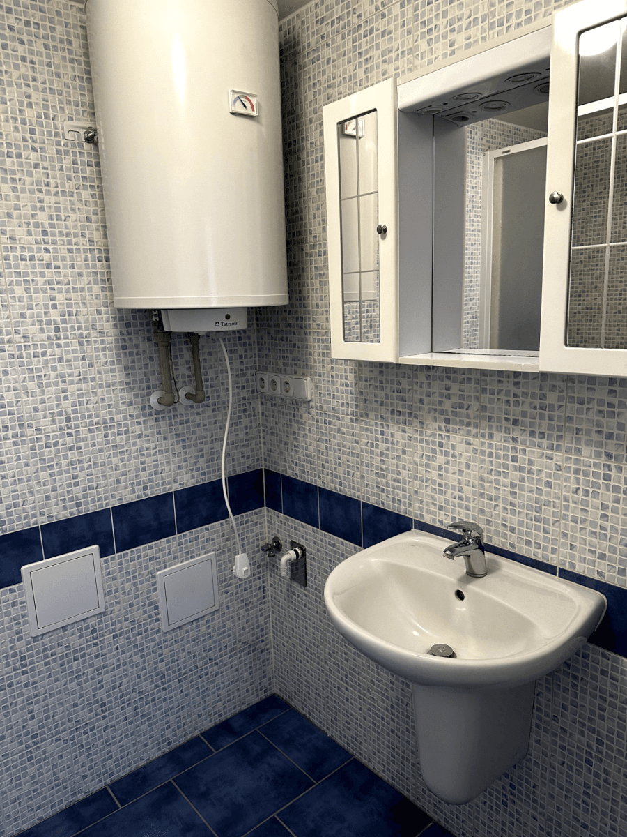 Pronájem bytu 1+1 40 m², Veleňská, Praha, Praha Pronájem bytu 1+1 40 m², Veleňská, Praha, Praha