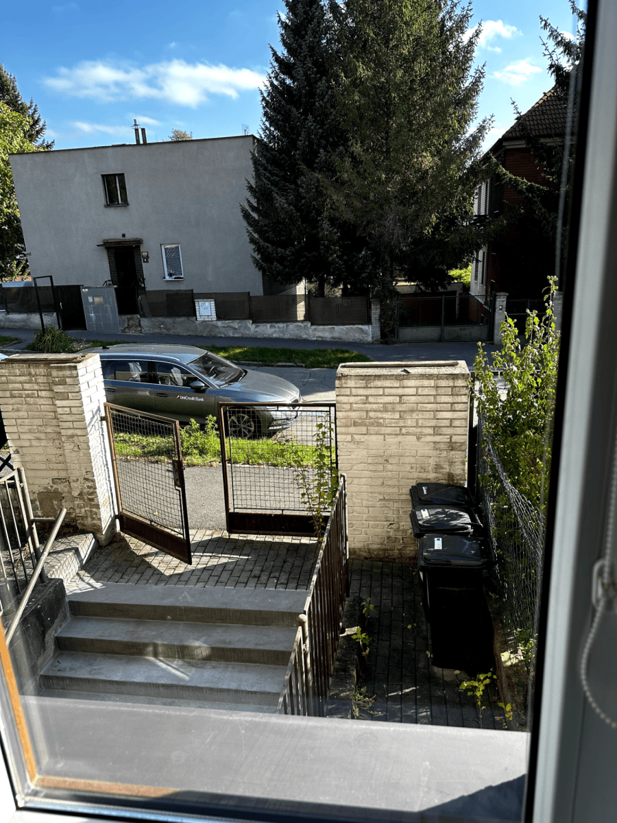 Pronájem bytu 1+1 40 m², Veleňská, Praha, Praha Pronájem bytu 1+1 40 m², Veleňská, Praha, Praha