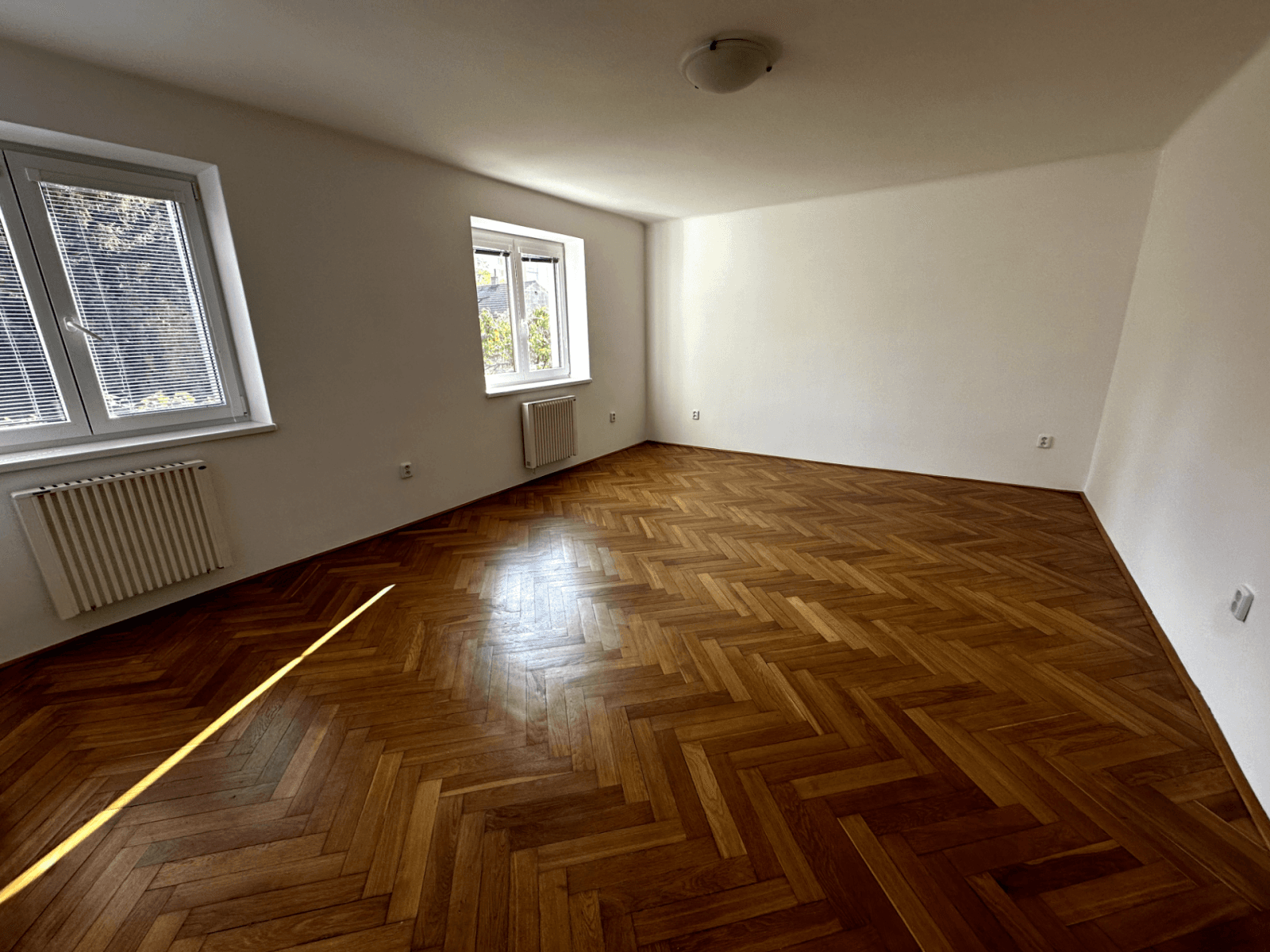 Pronájem bytu 1+1 40 m², Veleňská, Praha, Praha Pronájem bytu 1+1 40 m², Veleňská, Praha, Praha