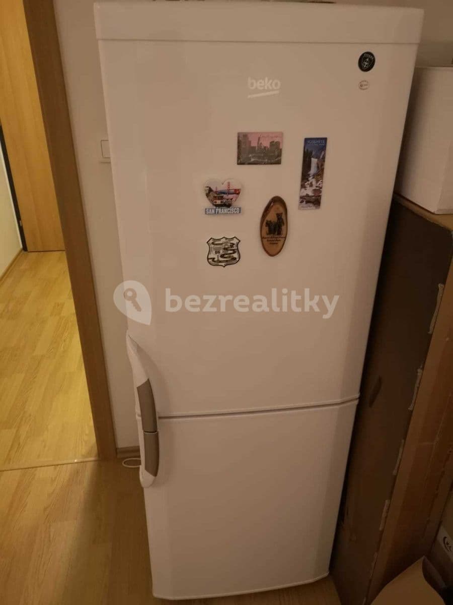 Pronájem bytu 1+kk 45 m², Chýně, Středočeský kraj Pronájem bytu 1+kk 45 m², Chýně, Středočeský kraj