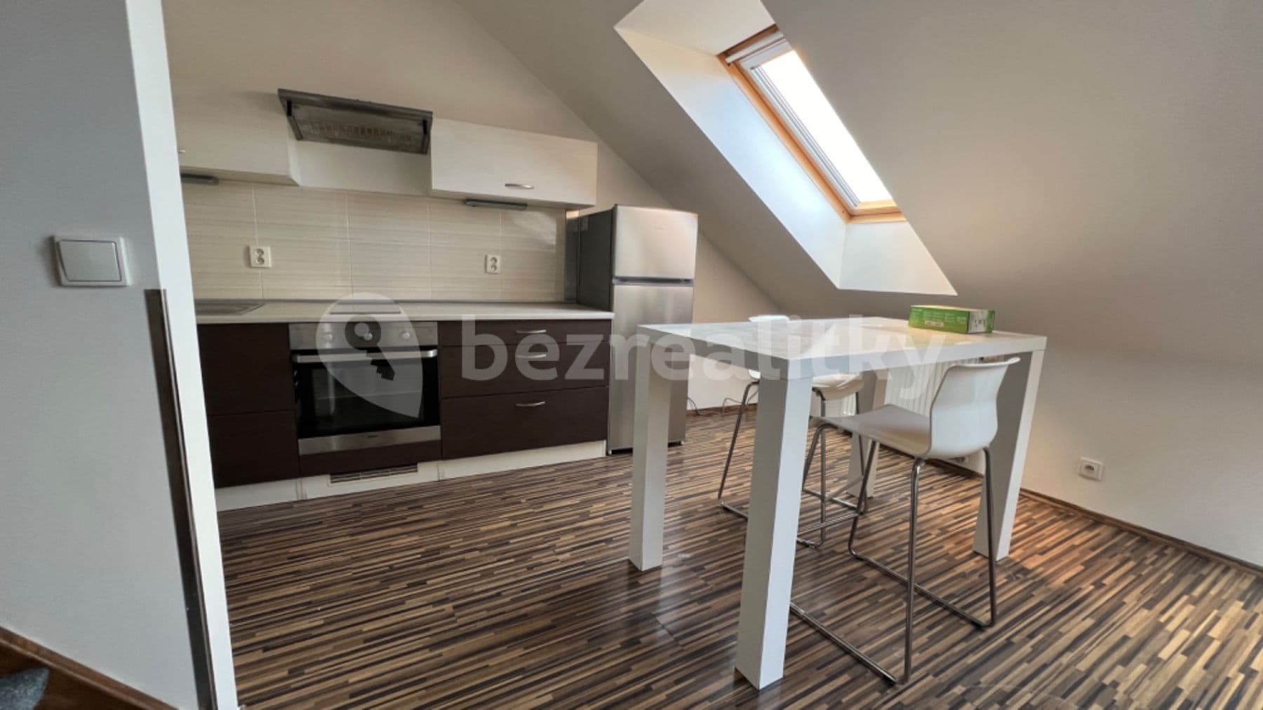 Pronájem bytu 2+kk 45 m², Zbraslavská, Praha, Praha Pronájem bytu 2+kk 45 m², Zbraslavská, Praha, Praha