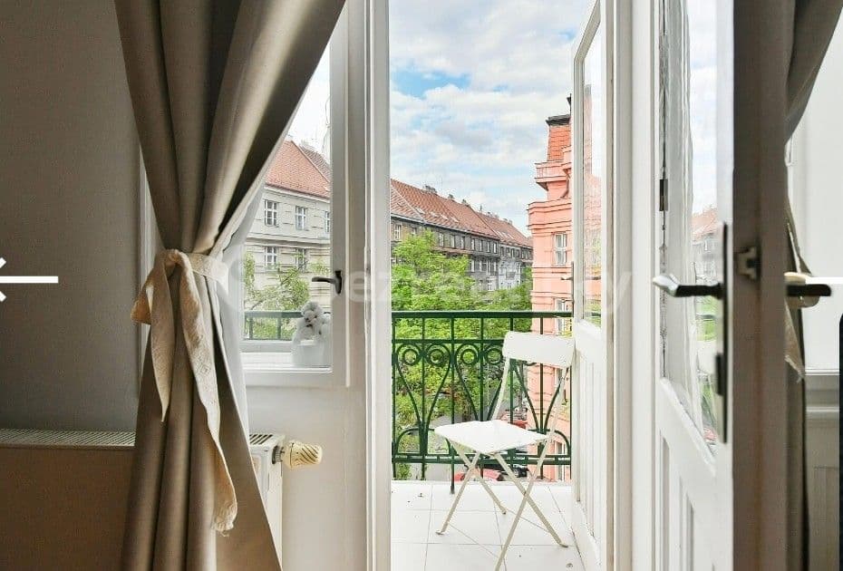 Pronájem bytu 3+1 85 m², Slavíkova, Praha, Praha Pronájem bytu 3+1 85 m², Slavíkova, Praha, Praha