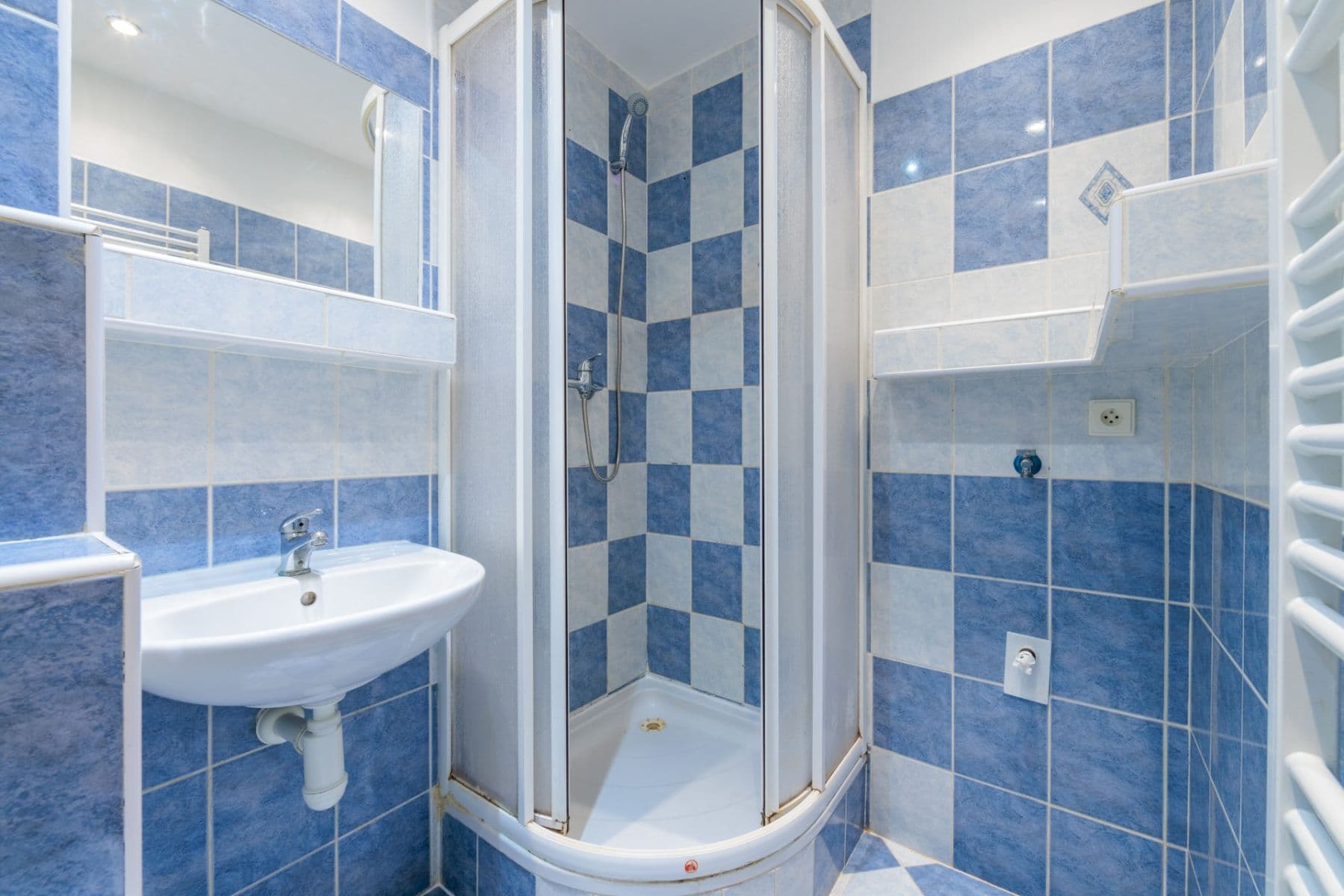 Pronájem bytu 2+1 54 m², 17. listopadu, Cheb, Karlovarský kraj Pronájem bytu 2+1 54 m², 17. listopadu, Cheb, Karlovarský kraj