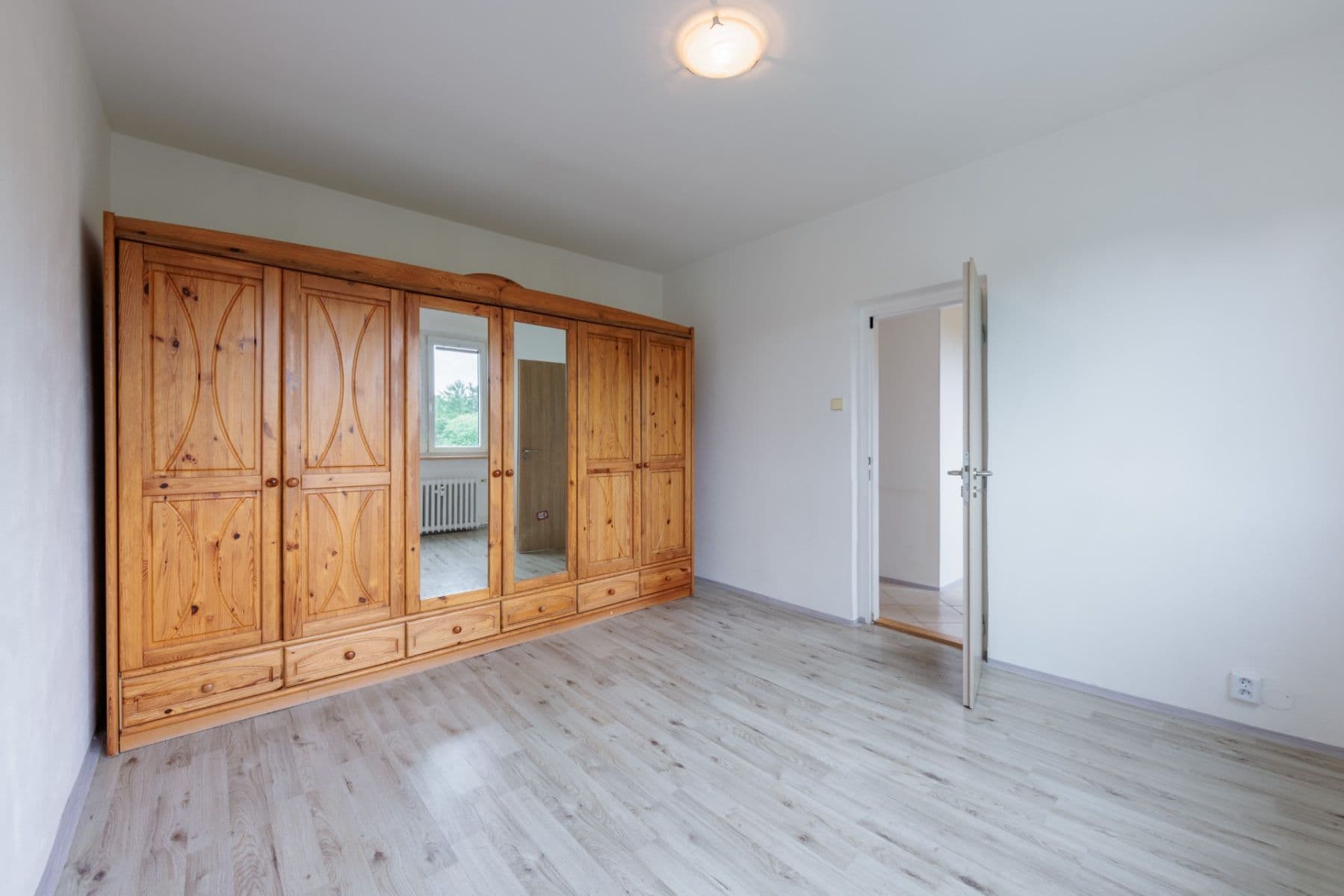 Pronájem bytu 2+1 54 m², 17. listopadu, Cheb, Karlovarský kraj Pronájem bytu 2+1 54 m², 17. listopadu, Cheb, Karlovarský kraj