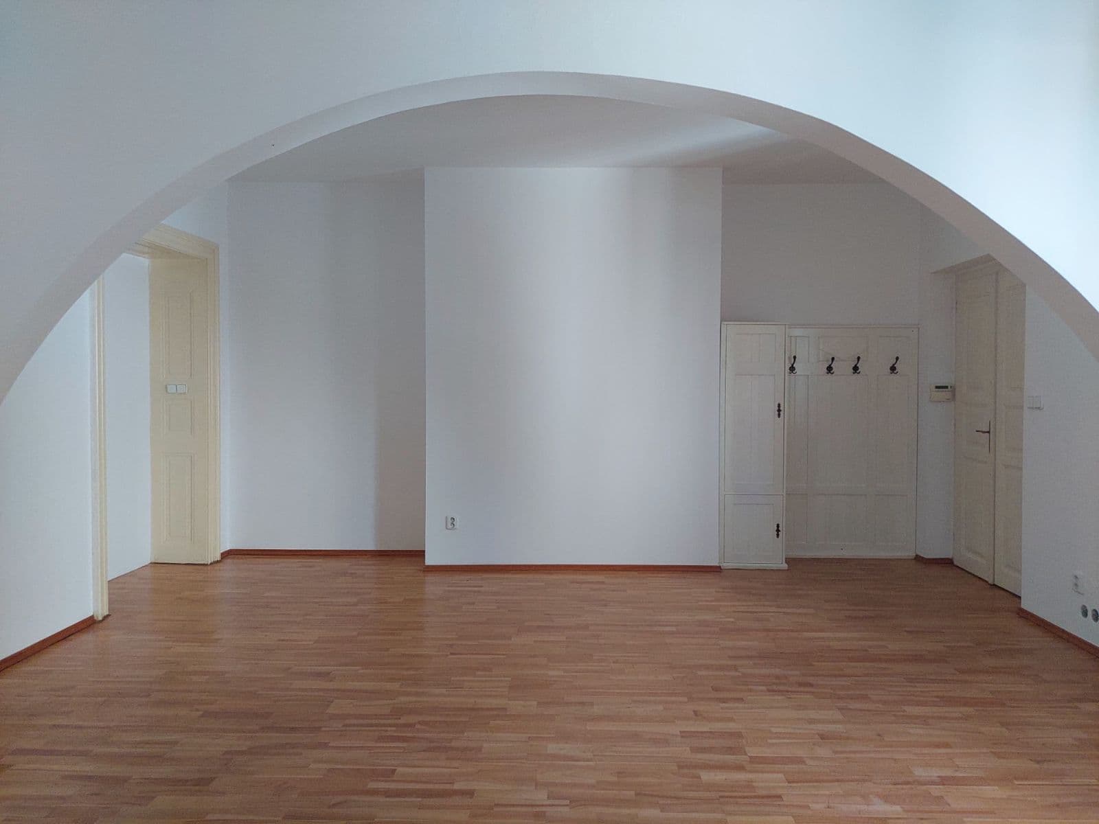 Pronájem bytu 1+kk 45 m², Myslíkova, Praha, Praha Pronájem bytu 1+kk 45 m², Myslíkova, Praha, Praha