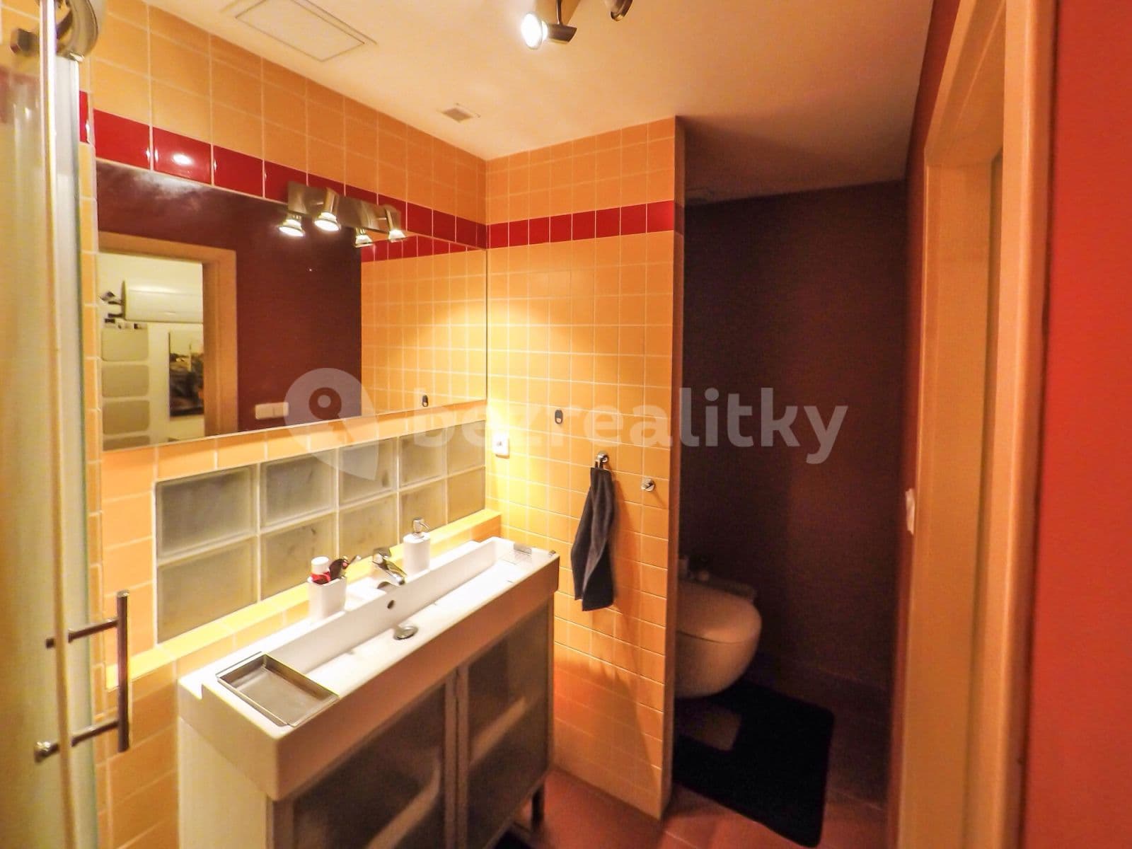 Pronájem bytu 1+kk 41 m², Africká, Praha, Praha Pronájem bytu 1+kk 41 m², Africká, Praha, Praha