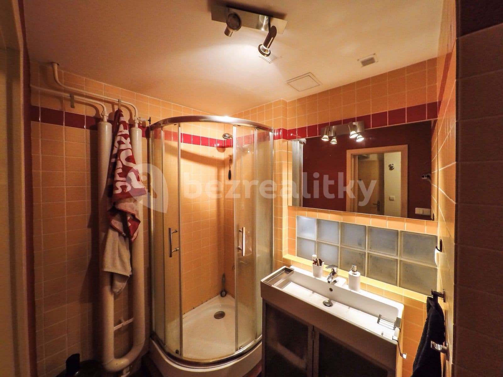 Pronájem bytu 1+kk 41 m², Africká, Praha, Praha Pronájem bytu 1+kk 41 m², Africká, Praha, Praha