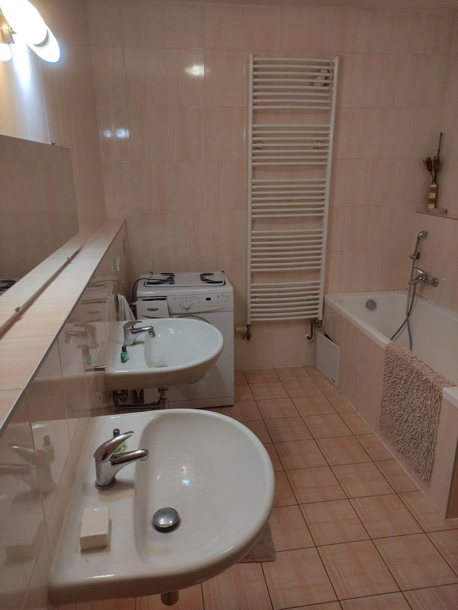 Pronájem bytu 2+kk 65 m², Karlovarská, Praha, Praha Pronájem bytu 2+kk 65 m², Karlovarská, Praha, Praha