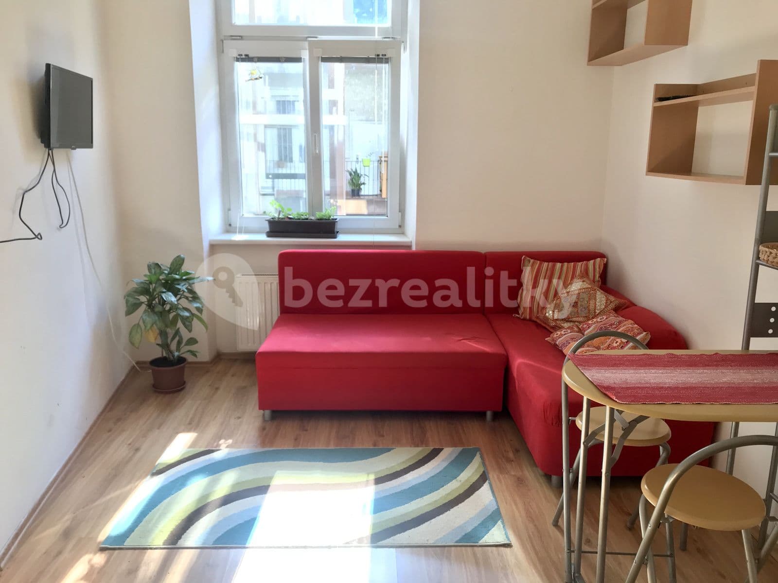 Pronájem bytu 2+kk 36 m², Bratislavská, Brno, Jihomoravský kraj Pronájem bytu 2+kk 36 m², Bratislavská, Brno, Jihomoravský kraj