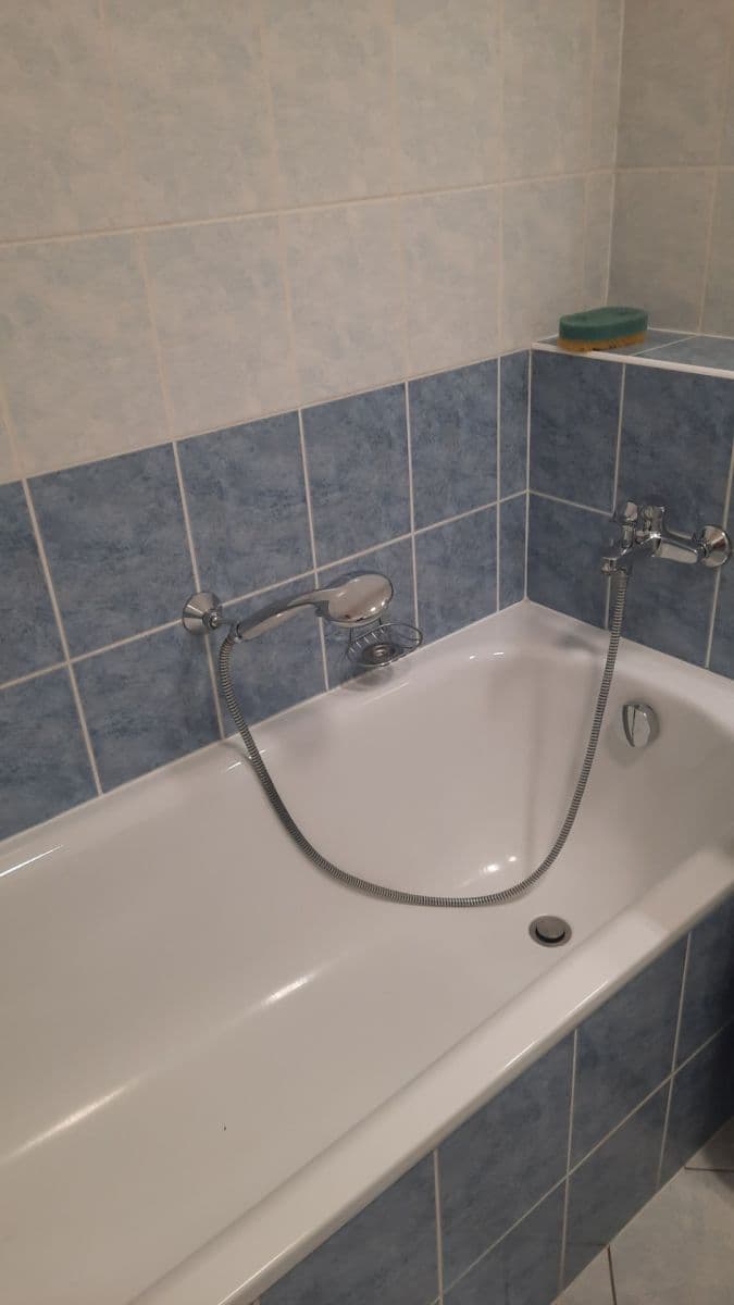 Pronájem bytu 1+kk 38 m², Hnězdenská, Praha, Praha Pronájem bytu 1+kk 38 m², Hnězdenská, Praha, Praha