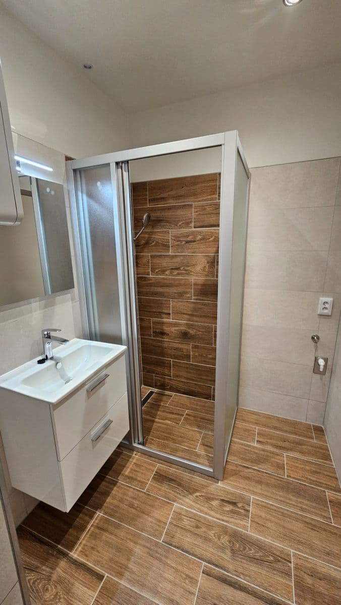 Pronájem bytu 3+kk 71 m², Politických vězňů, Plzeň, Plzeňský kraj Pronájem bytu 3+kk 71 m², Politických vězňů, Plzeň, Plzeňský kraj