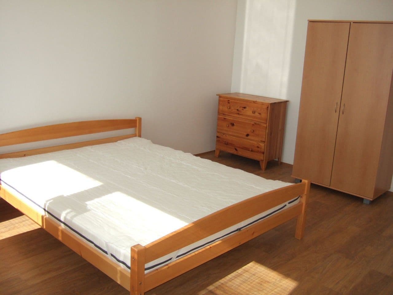 Pronájem bytu Garsoniéra 33 m², Benkova, Praha, Praha Pronájem bytu Garsoniéra 33 m², Benkova, Praha, Praha
