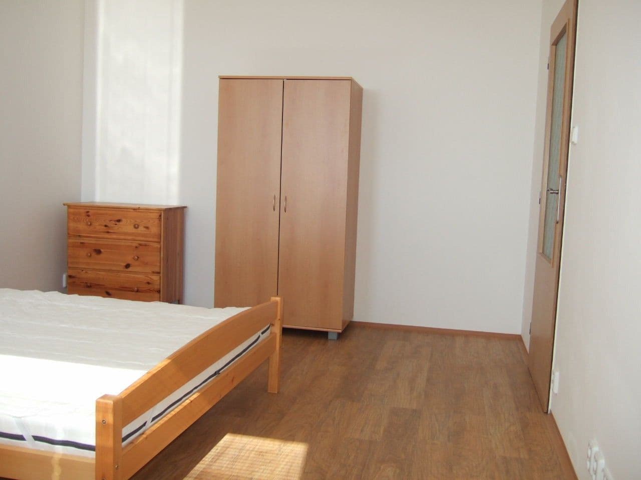 Pronájem bytu Garsoniéra 33 m², Benkova, Praha, Praha Pronájem bytu Garsoniéra 33 m², Benkova, Praha, Praha