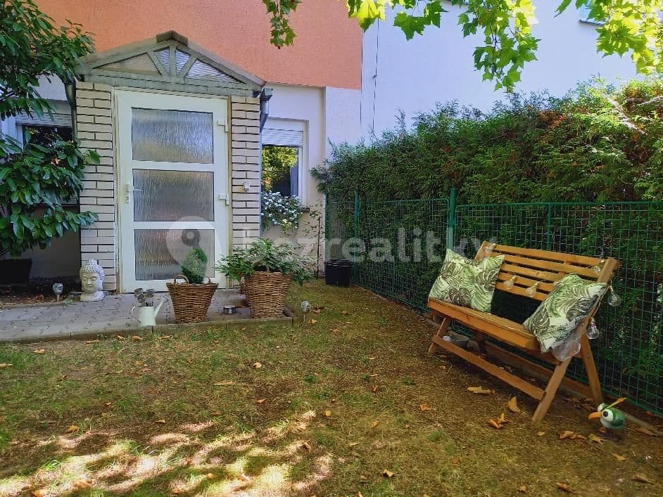 Pronájem bytu 1+kk 30 m², Staniční, Plzeň, Plzeňský kraj Pronájem bytu 1+kk 30 m², Staniční, Plzeň, Plzeňský kraj