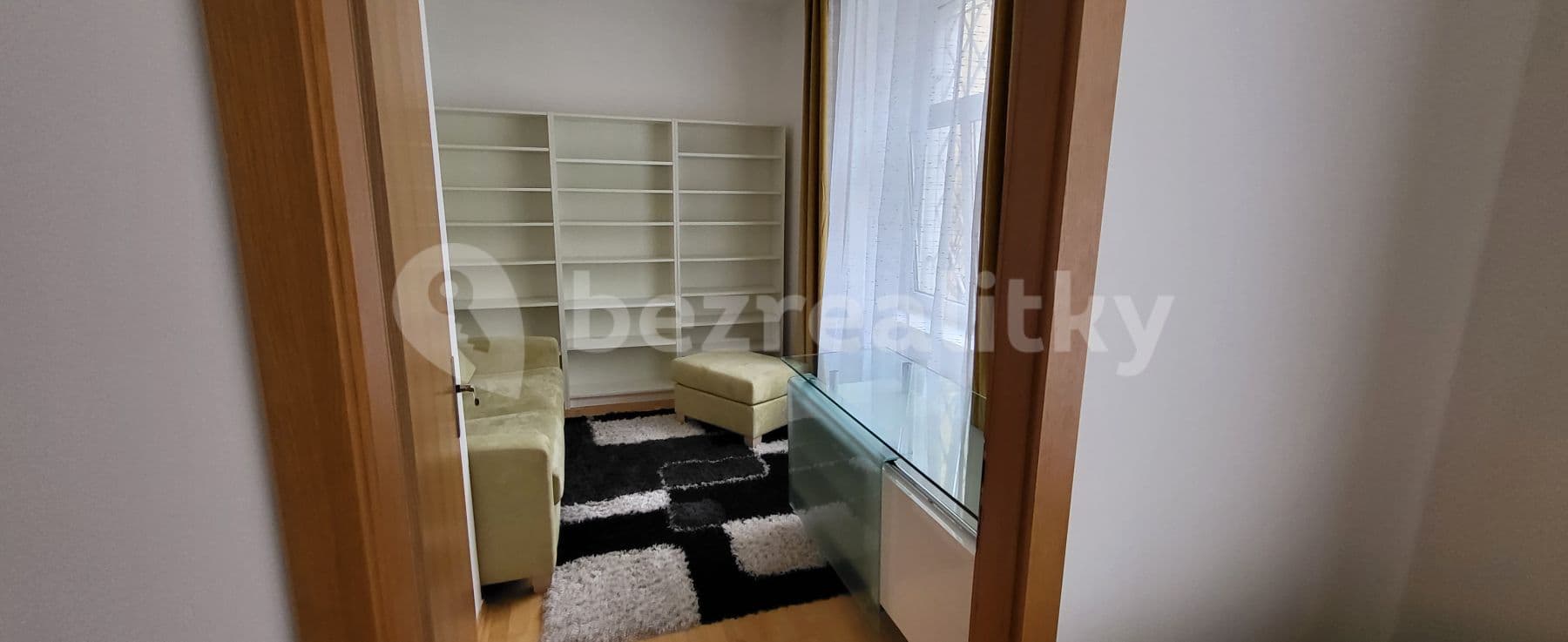 Pronájem bytu 2+1 54 m², Rubeška, Praha, Praha Pronájem bytu 2+1 54 m², Rubeška, Praha, Praha