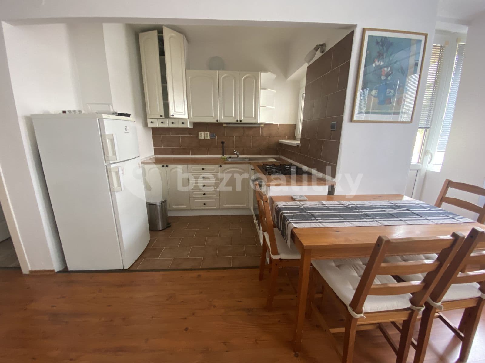 Pronájem bytu 2+kk 55 m², Pod kaštany, Brno, Jihomoravský kraj Pronájem bytu 2+kk 55 m², Pod kaštany, Brno, Jihomoravský kraj