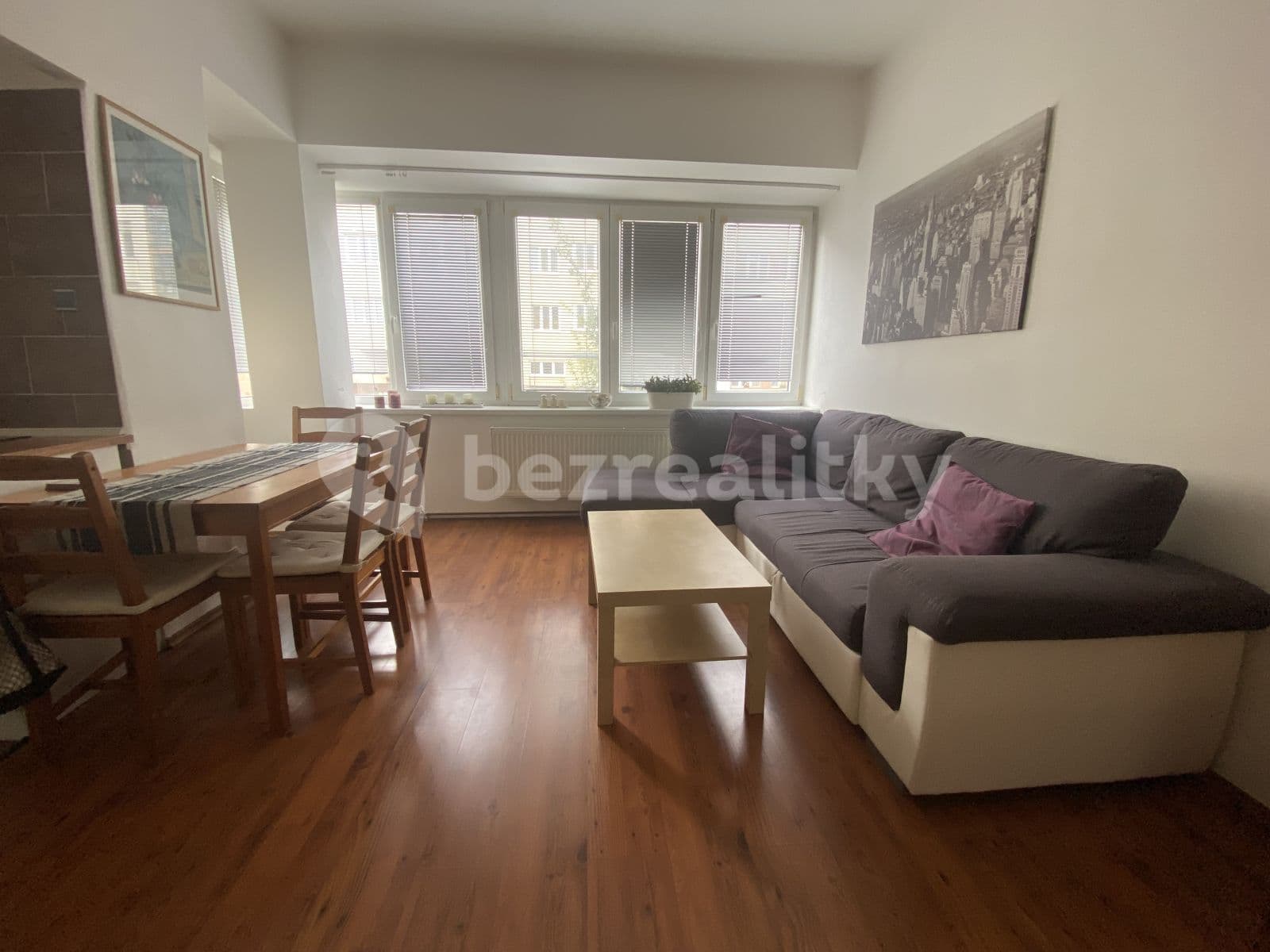 Pronájem bytu 2+kk 55 m², Pod kaštany, Brno, Jihomoravský kraj Pronájem bytu 2+kk 55 m², Pod kaštany, Brno, Jihomoravský kraj