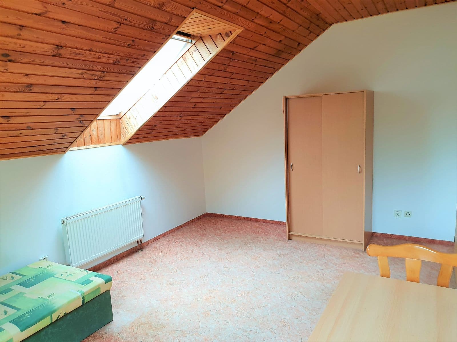 Pronájem bytu Garsoniéra 18 m², Káranská, Praha, Praha Pronájem bytu Garsoniéra 18 m², Káranská, Praha, Praha