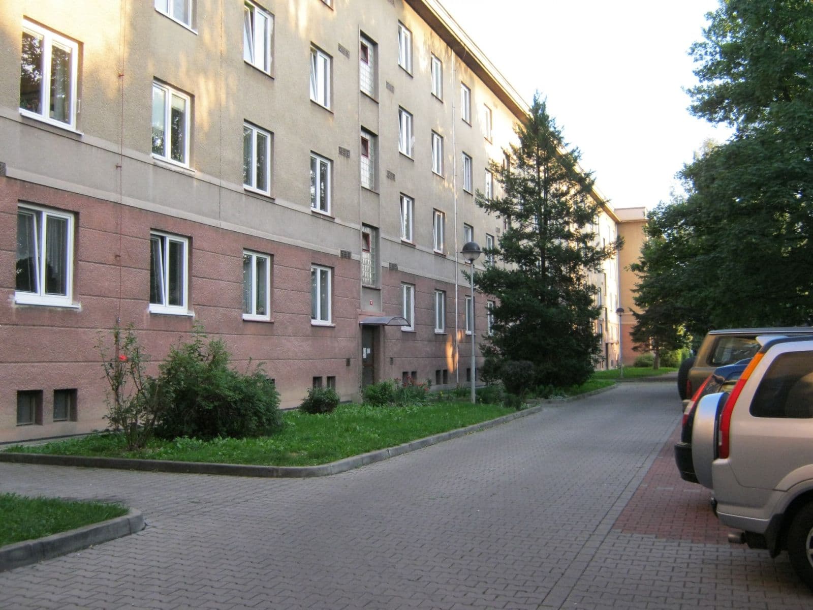 Pronájem bytu 2+1 55 m², Brojova, Plzeň, Plzeňský kraj Pronájem bytu 2+1 55 m², Brojova, Plzeň, Plzeňský kraj