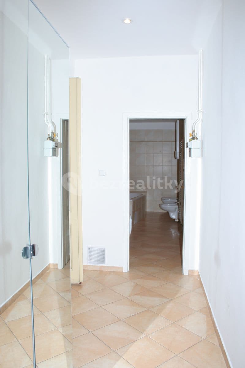 Pronájem bytu 3+1 85 m², Preslova, Praha, Praha Pronájem bytu 3+1 85 m², Preslova, Praha, Praha