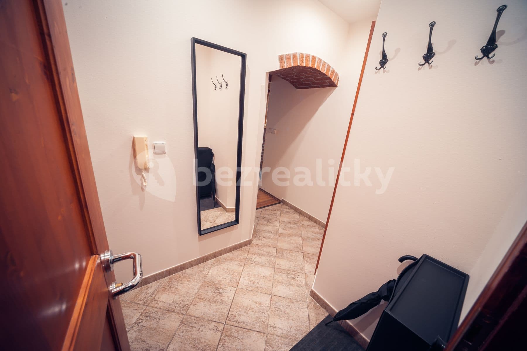 Pronájem bytu 1+kk 32 m², Na Kozačce, Praha, Praha Pronájem bytu 1+kk 32 m², Na Kozačce, Praha, Praha