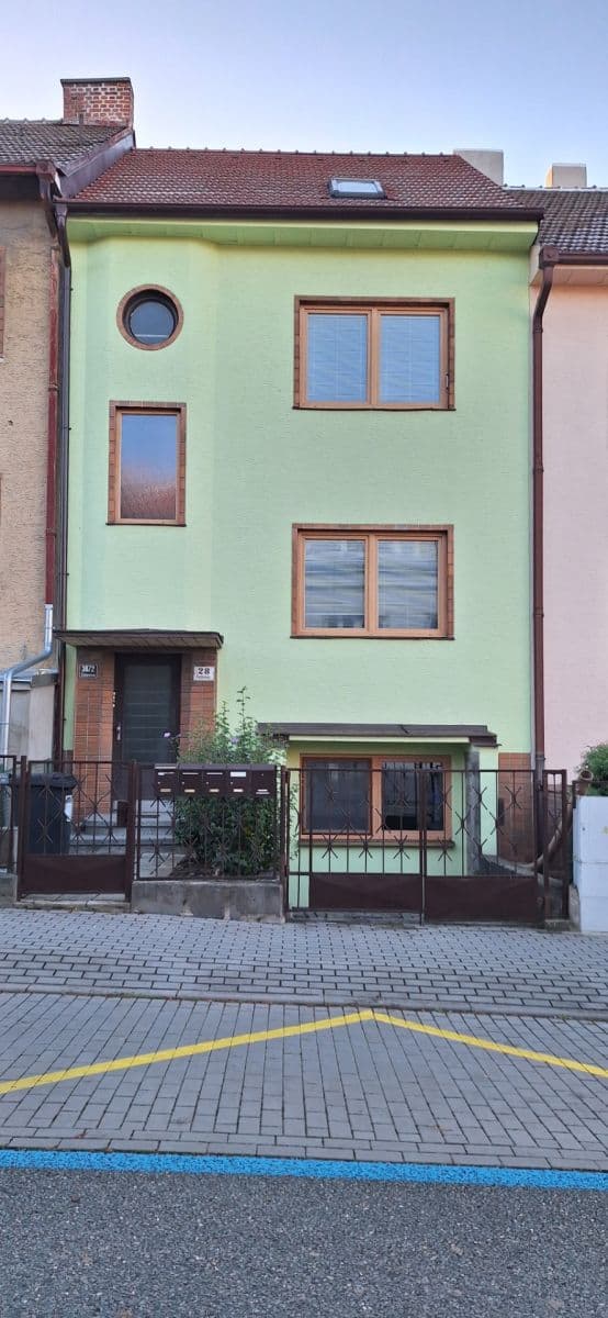 Pronájem bytu 2+kk 49 m², Podlomní, Brno, Jihomoravský kraj Pronájem bytu 2+kk 49 m², Podlomní, Brno, Jihomoravský kraj