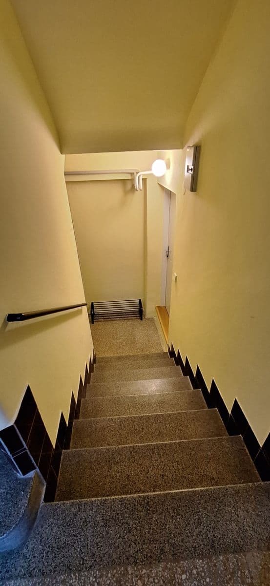 Pronájem bytu 2+kk 49 m², Podlomní, Brno, Jihomoravský kraj Pronájem bytu 2+kk 49 m², Podlomní, Brno, Jihomoravský kraj