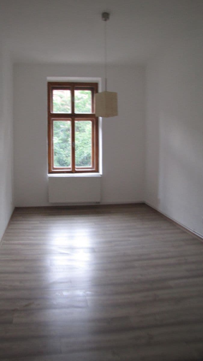 Pronájem bytu 1+1 36 m², Husitská, Praha, Praha Pronájem bytu 1+1 36 m², Husitská, Praha, Praha