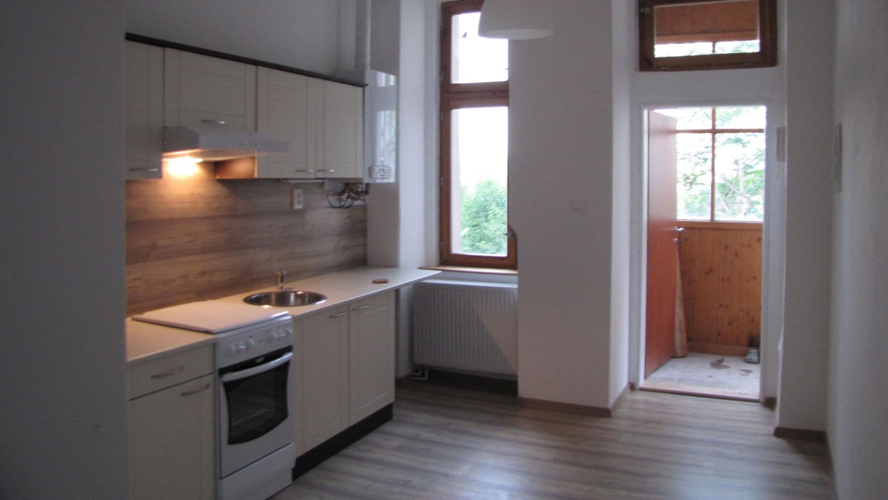 Pronájem bytu 1+1 36 m², Husitská, Praha, Praha Pronájem bytu 1+1 36 m², Husitská, Praha, Praha