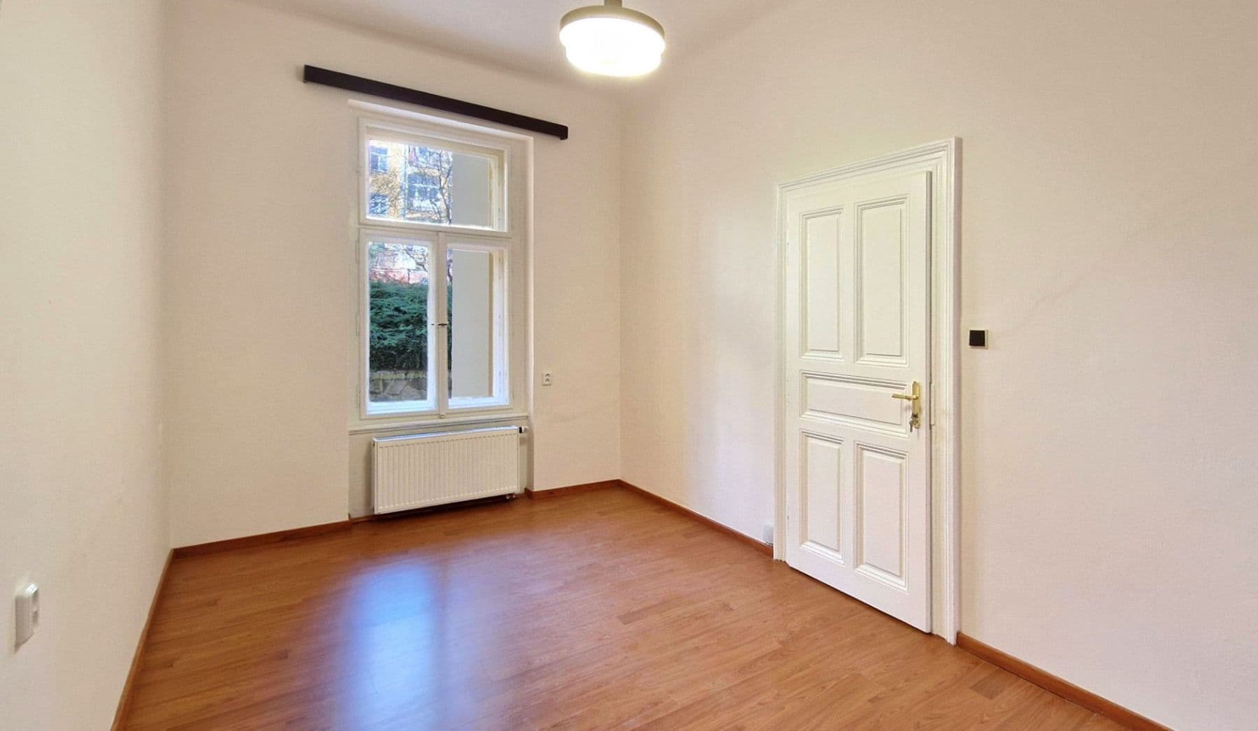 Pronájem bytu 2+kk 63 m², Slovenská, Praha, Praha Pronájem bytu 2+kk 63 m², Slovenská, Praha, Praha