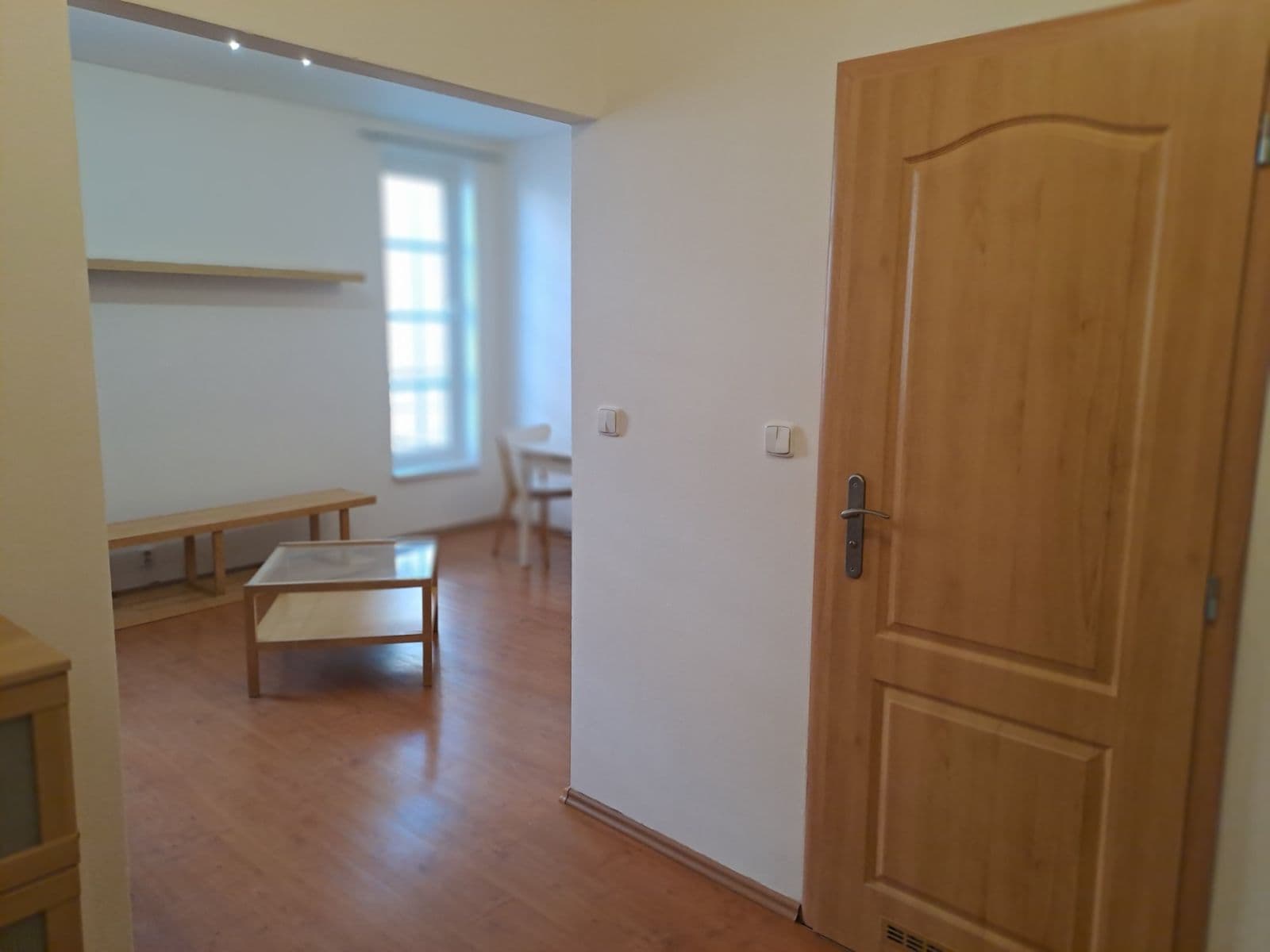 Pronájem bytu 1+kk 33 m², Komenského, Kladno, Středočeský kraj Pronájem bytu 1+kk 33 m², Komenského, Kladno, Středočeský kraj